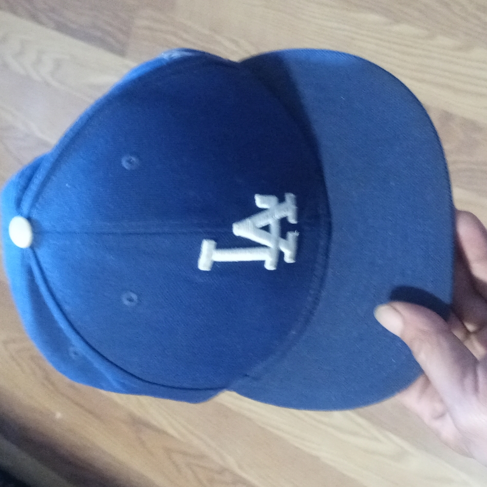 LA Dodgers. MLB Fitted.Size Hat 7 3/8 New Era